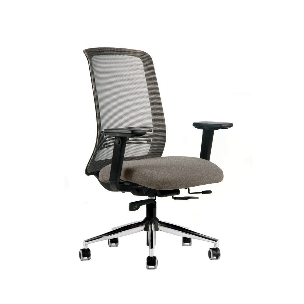Silla Güd Executive Black. Base Cromada